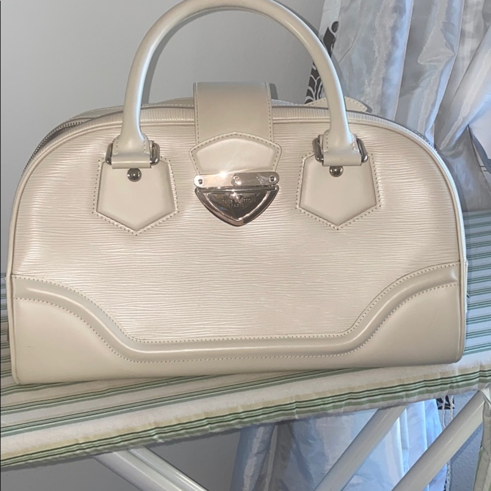 Louis Vuitton bowling GM. Original-price $2160. - Picture 4 of 8